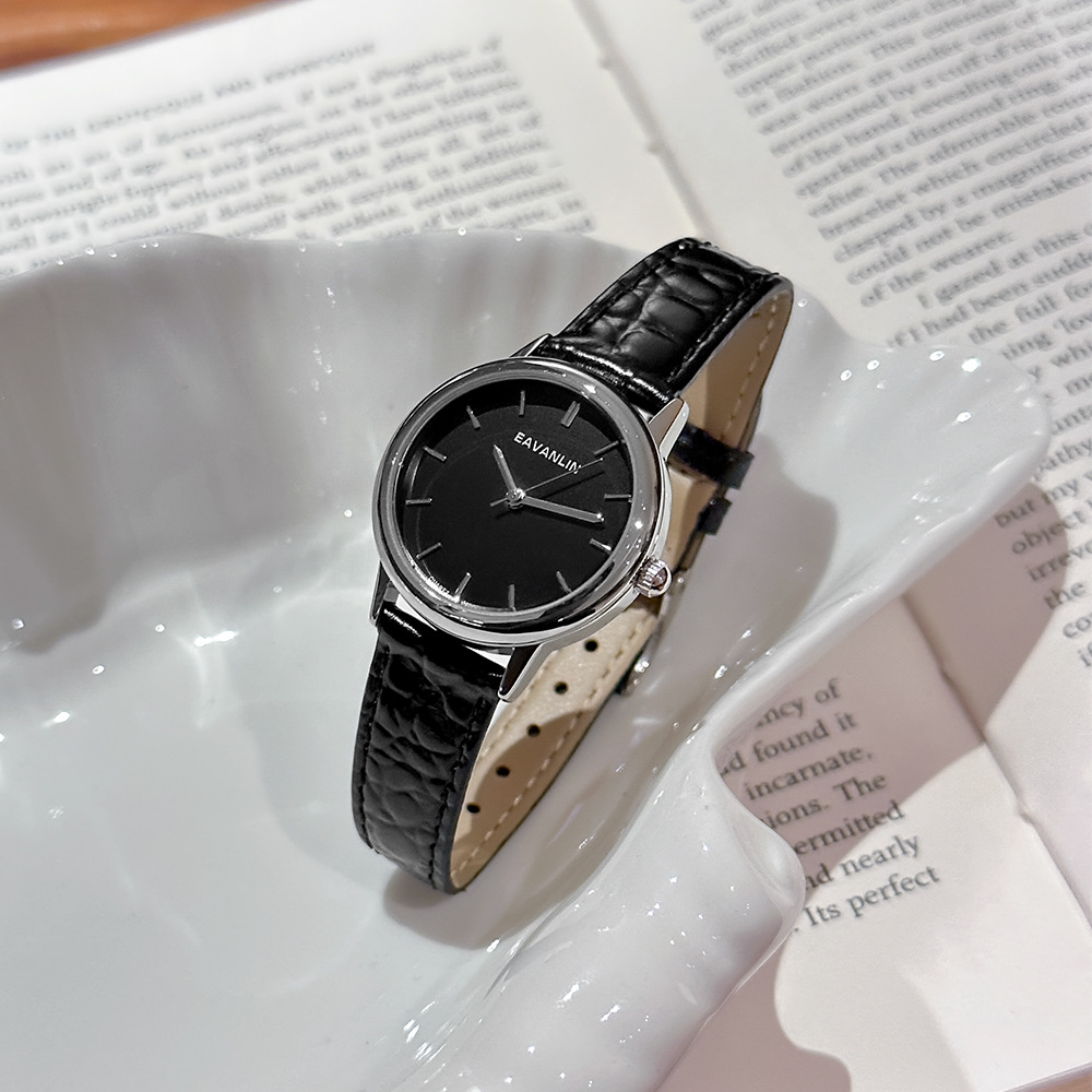 Nuevo reloj de cuarzo con corr - Luxury Watch Gold And Black reseña y precio